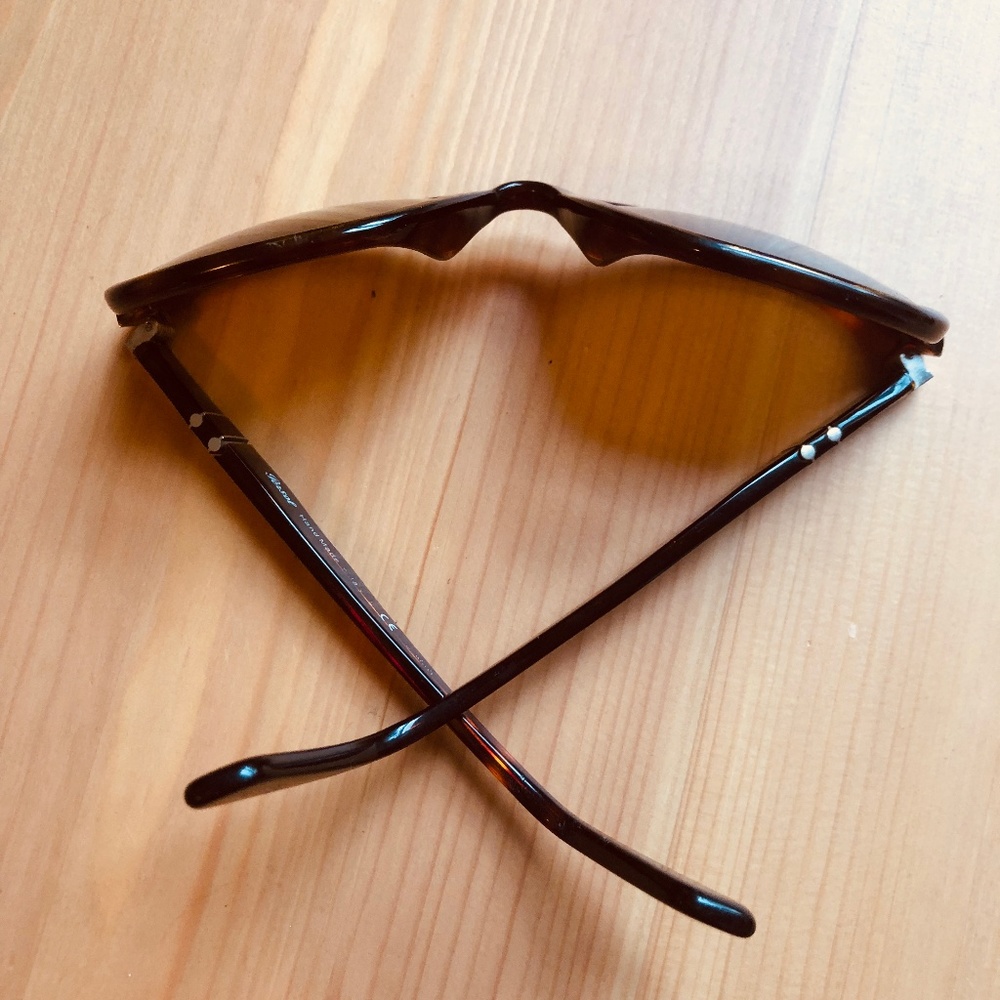 Persol Polarized Tortoise Shell Pattern Sunglasses - image 5